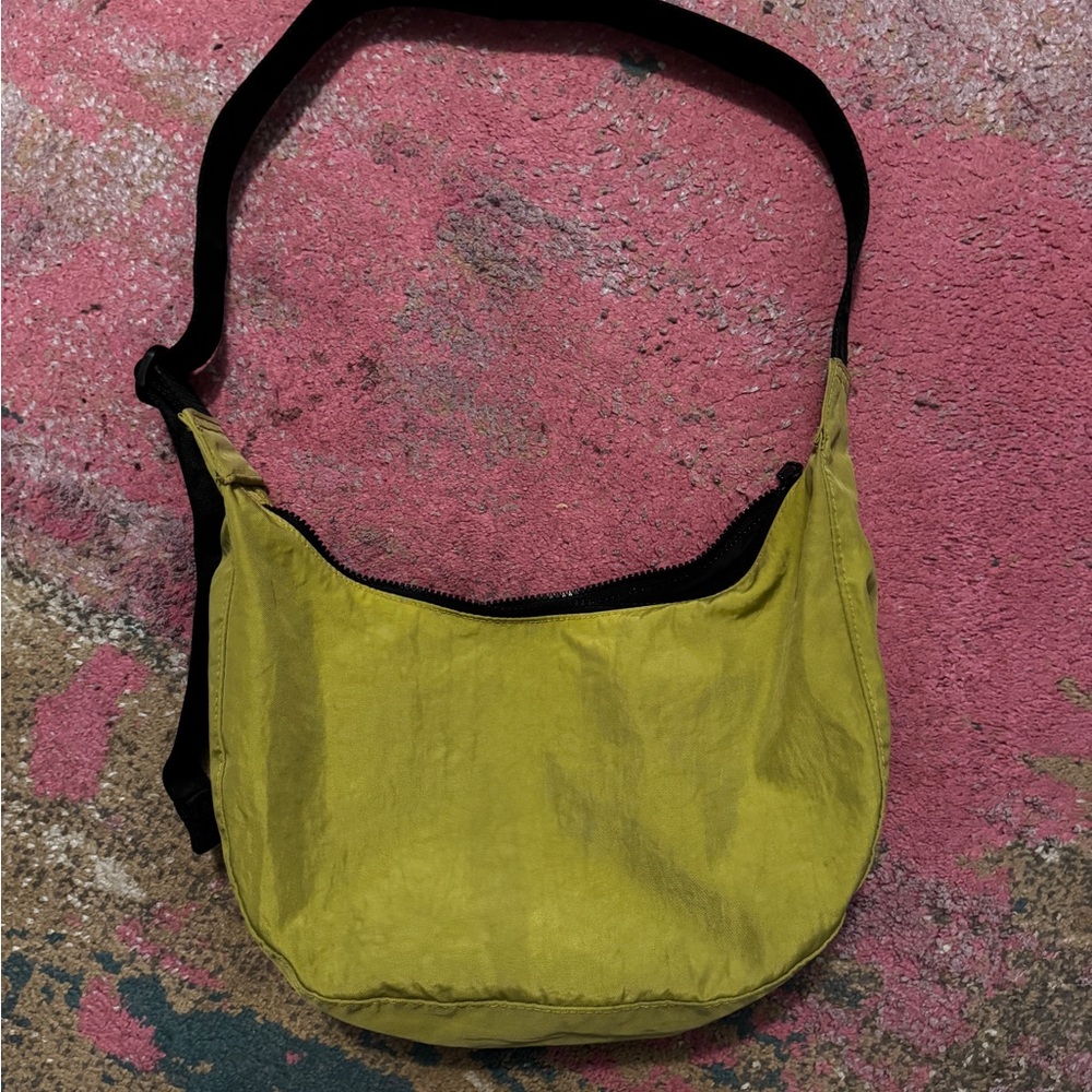 BAGGU Lemongrass medium crescent